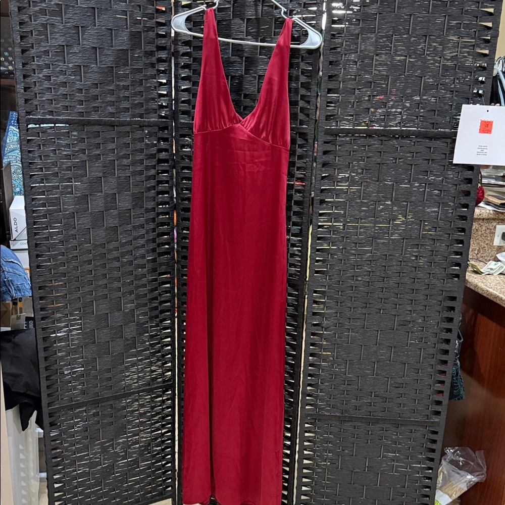 QW Collection Elegant Red Evening Gown Jr small brand new open back